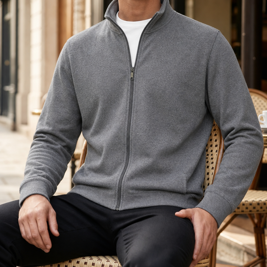 Men's Lightweight Fleece Full-Zip Jacket in Relaxed Fit