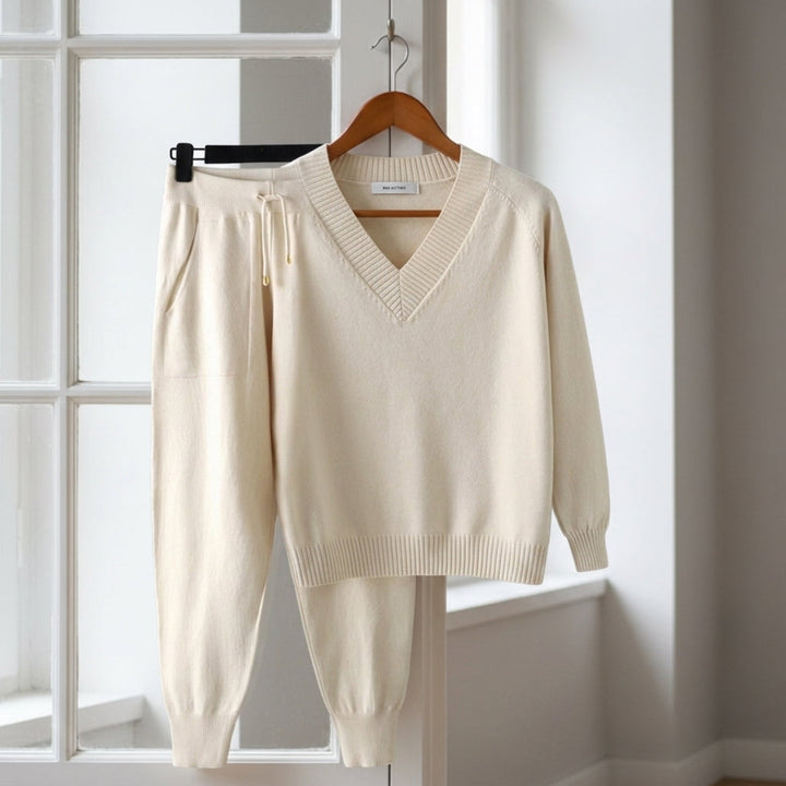 Women's Knit V-Neck Lounge Set with Jogger Pants