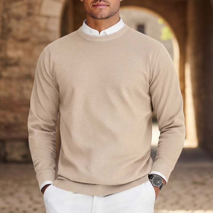 Men's Crew Neck Sweater in Comfortable Fit