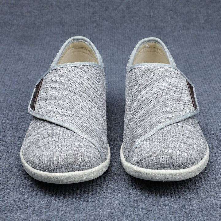 Extra Wide Diabetic Shoes with Adjustable Velcro Straps