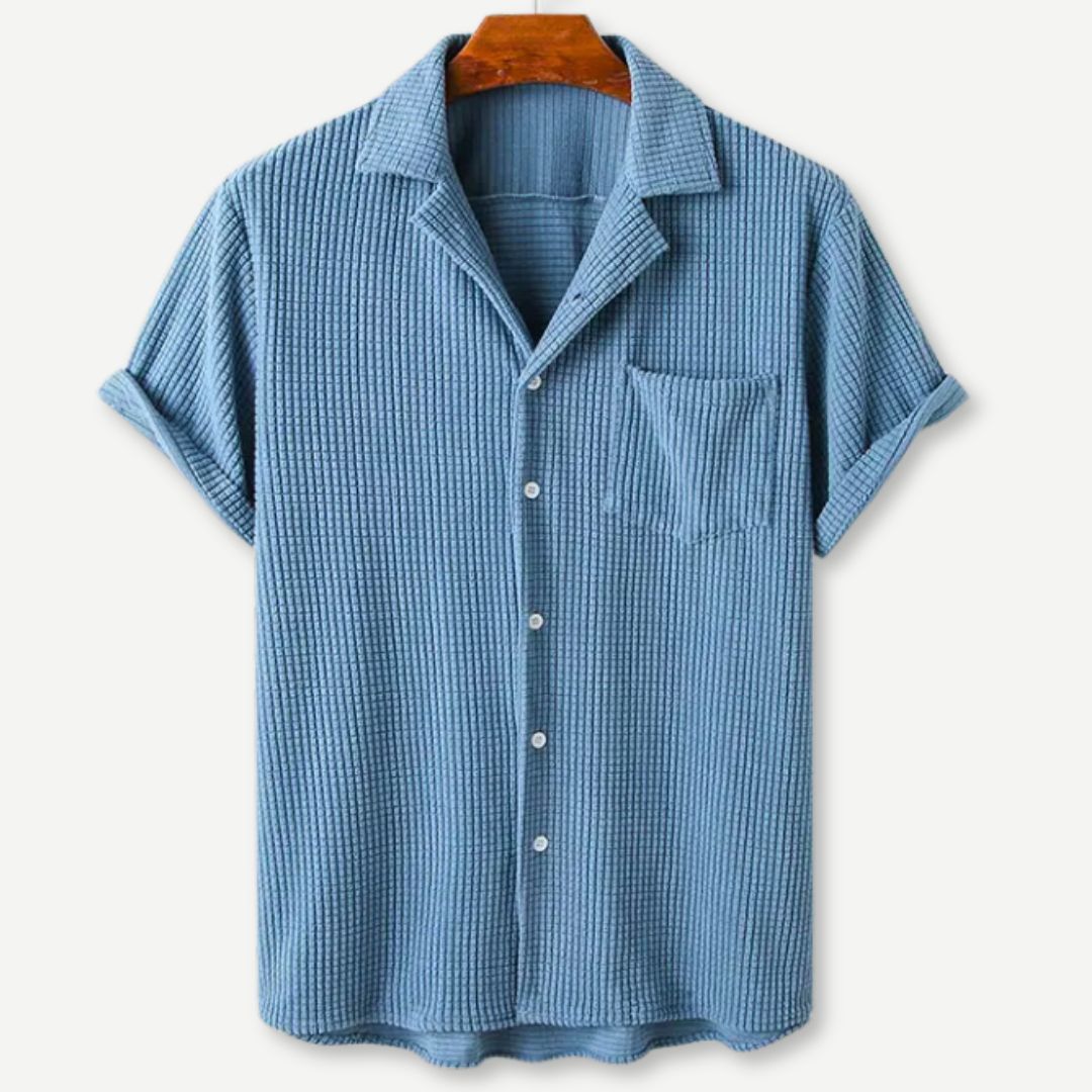 Men's Textured Knit Short Sleeve Shirt