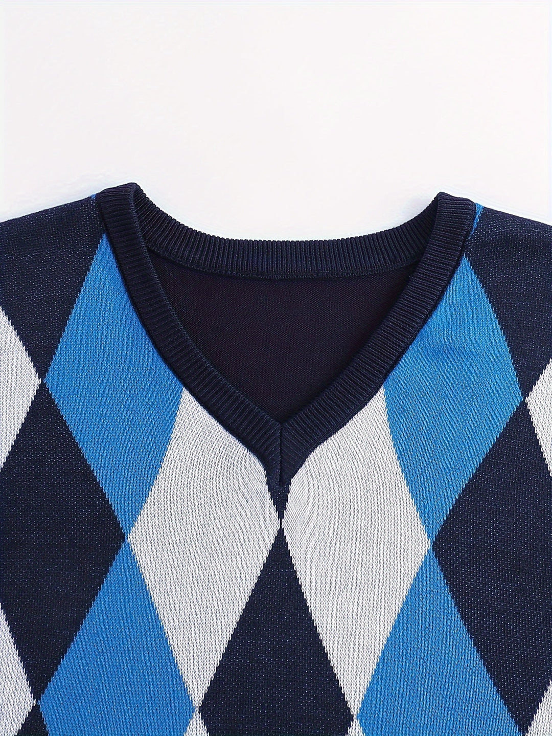Men's Argyle Knit Sweater Vest with V-Neck