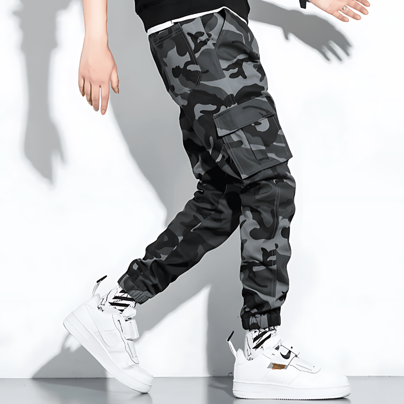 Men's Camo Cargo Jogger Pants with Cuffed Ankle