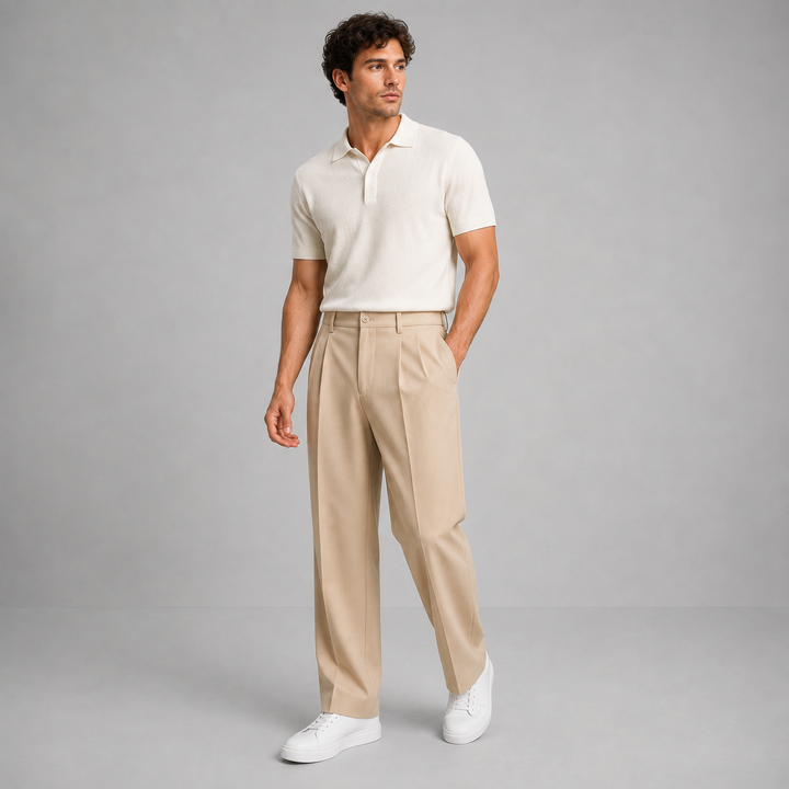 Men's Straight Leg Pleated Trousers in Relaxed Fit