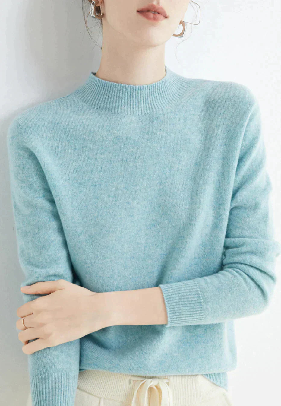 Women's Ribbed Mock Neck Fitted Sweater