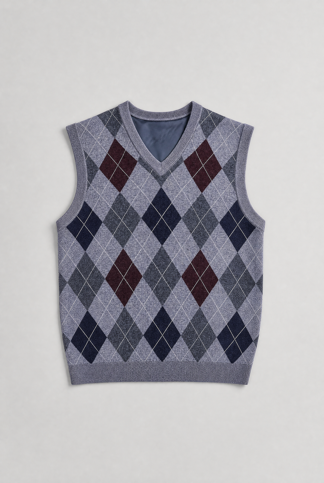 Men's Argyle V-Neck Sweater Vest in a Fitted Knit