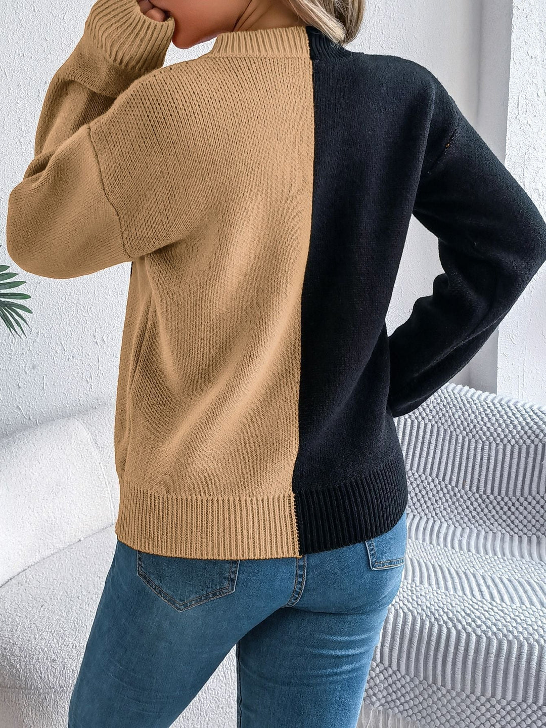 Women's Jack-o'-Lantern Colorblock Halloween Sweater