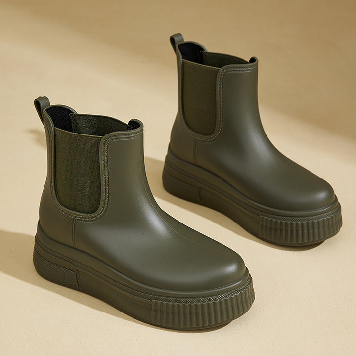 Chelsea Rain Boots with Ribbed Platform Sole