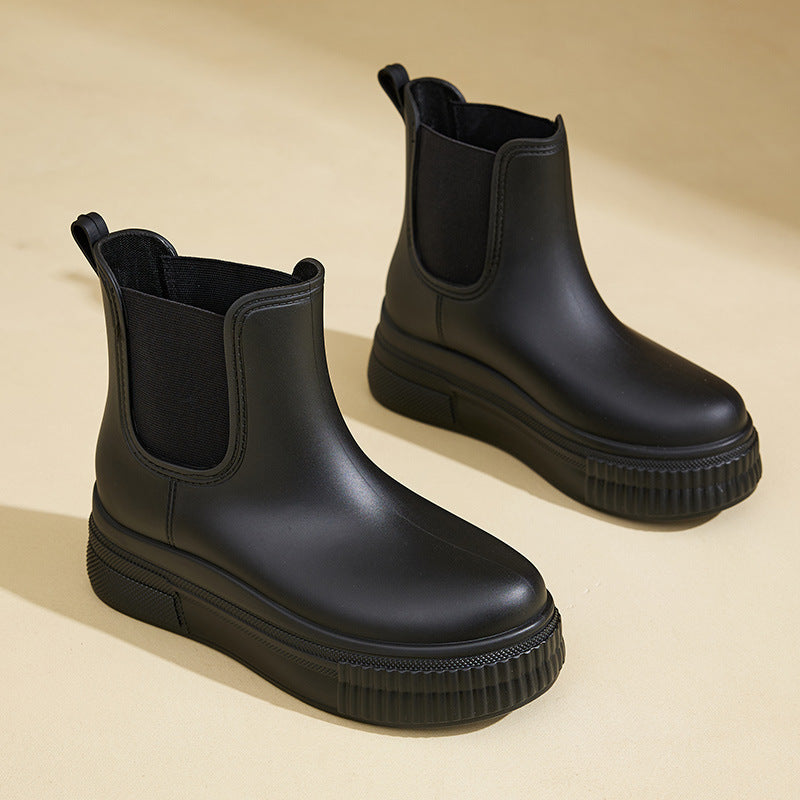 Chelsea Rain Boots with Ribbed Platform Sole
