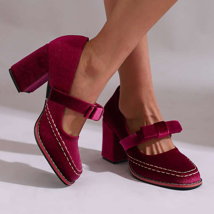 Vintage Block Heel Mary Jane Pumps
