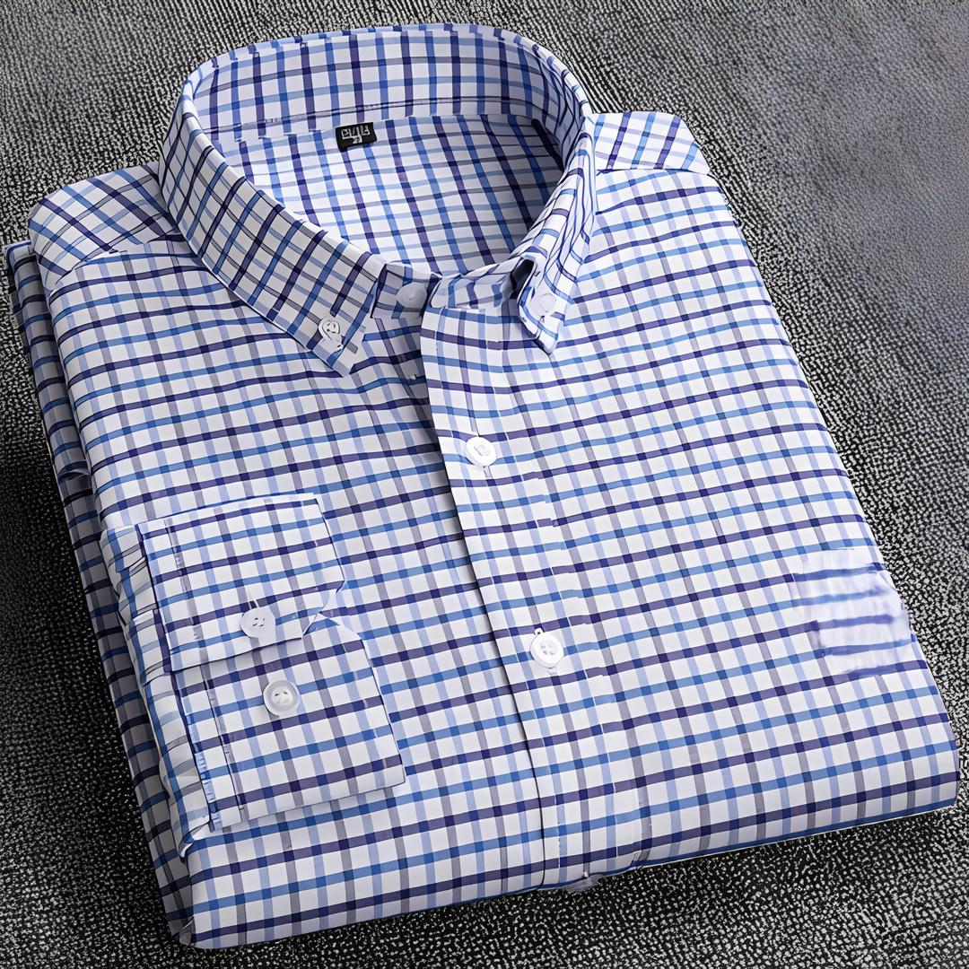 Men's Checkered Button-Down Shirt in a Relaxed Fit