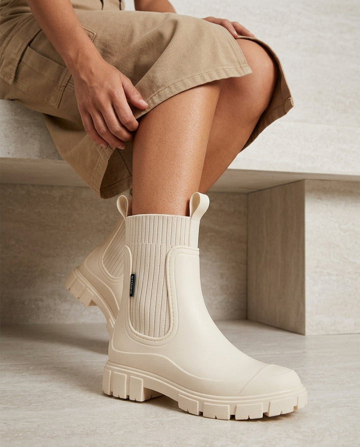 Women's Platform Chelsea Boots with Ribbed Knit Cuff