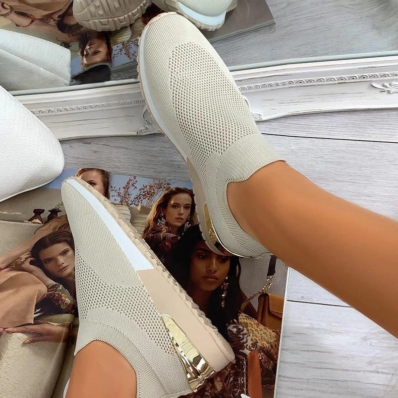 Women's Slip-On Elastic Sneakers - Khaki alt