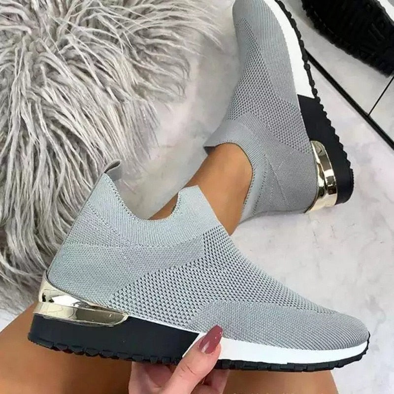 Women's Slip-On Elastic Sneakers - Dark Gray