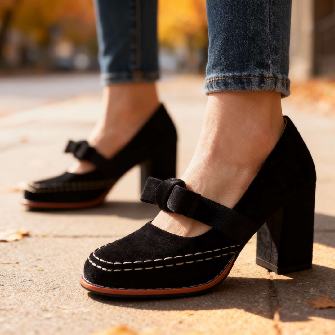 Vintage Block Heel Mary Jane Pumps