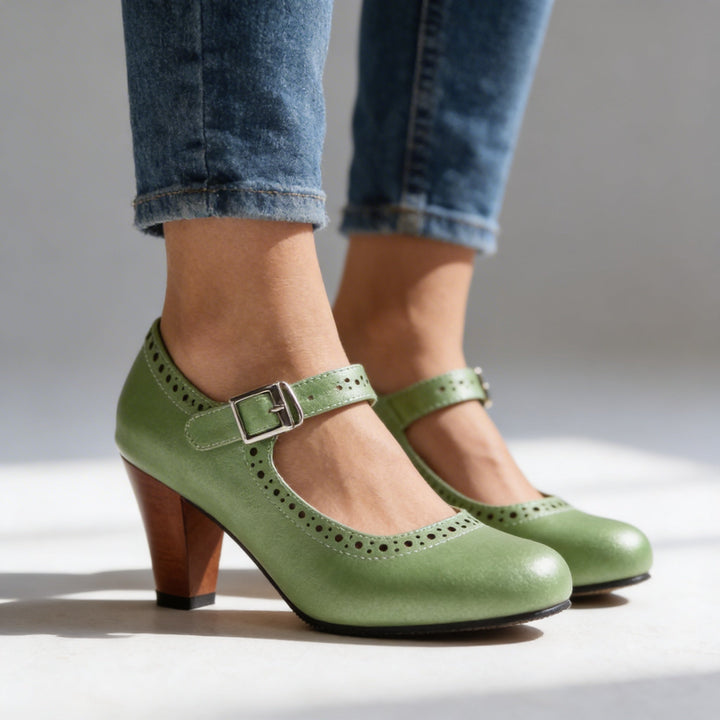 Women's Mary Jane Pumps with Brogue Perforation