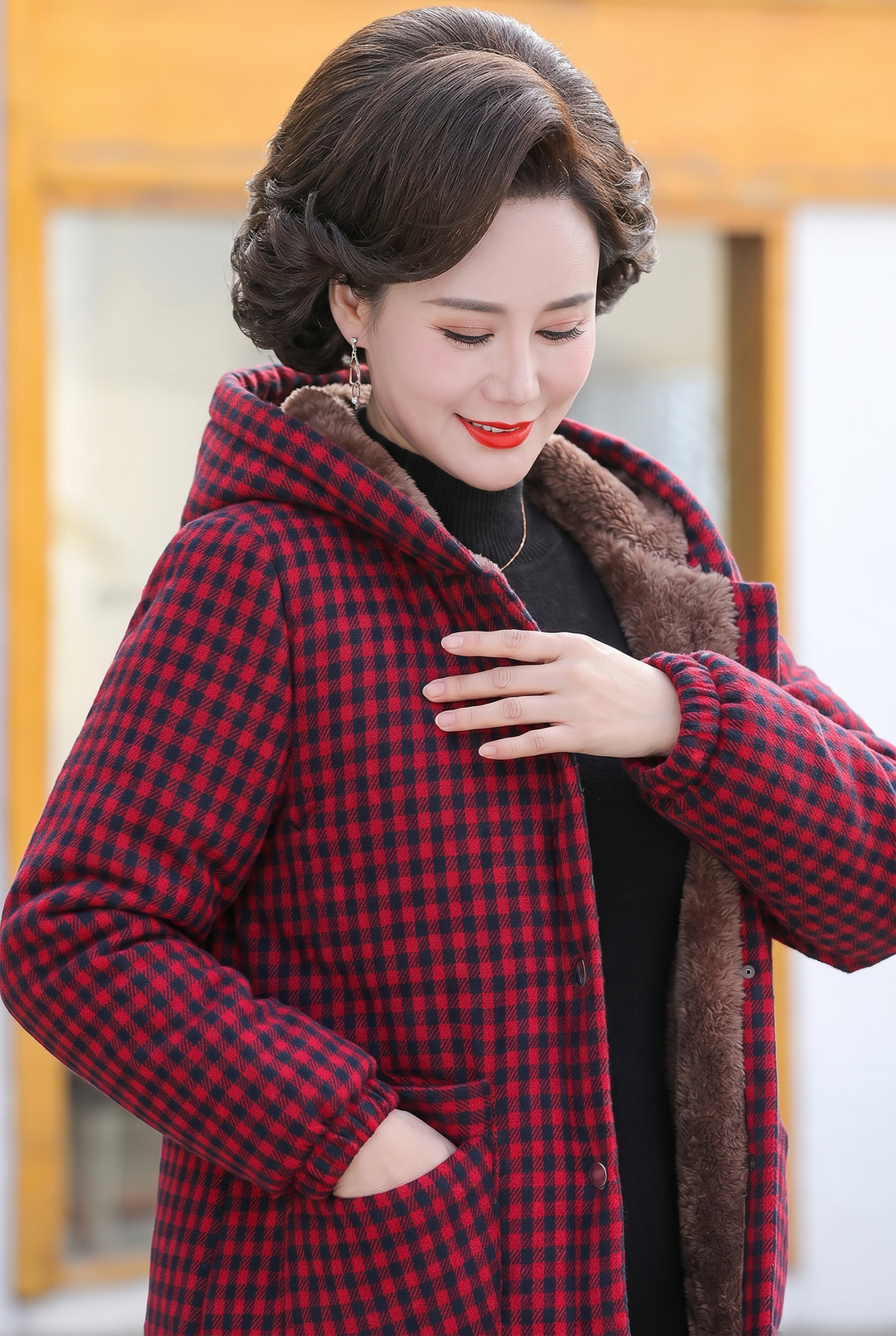 Women's Plaid Fleece Lined Hooded Jacket with Button Front