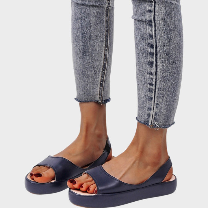 Lightweight Platform Slingback Sandals