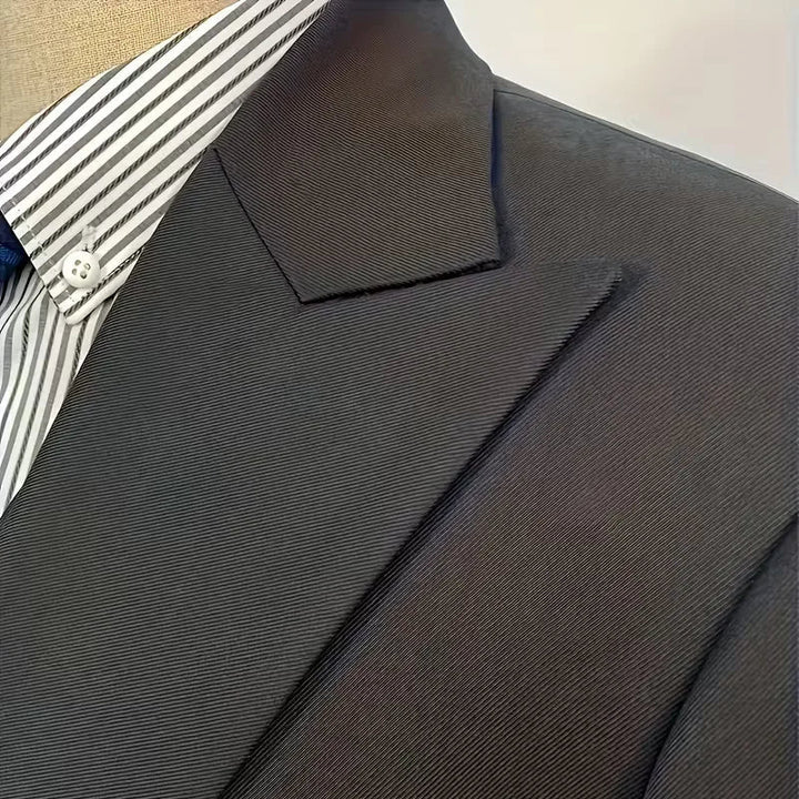 Men's Slim Fit Three Piece Suit with Double Breasted Waistcoat