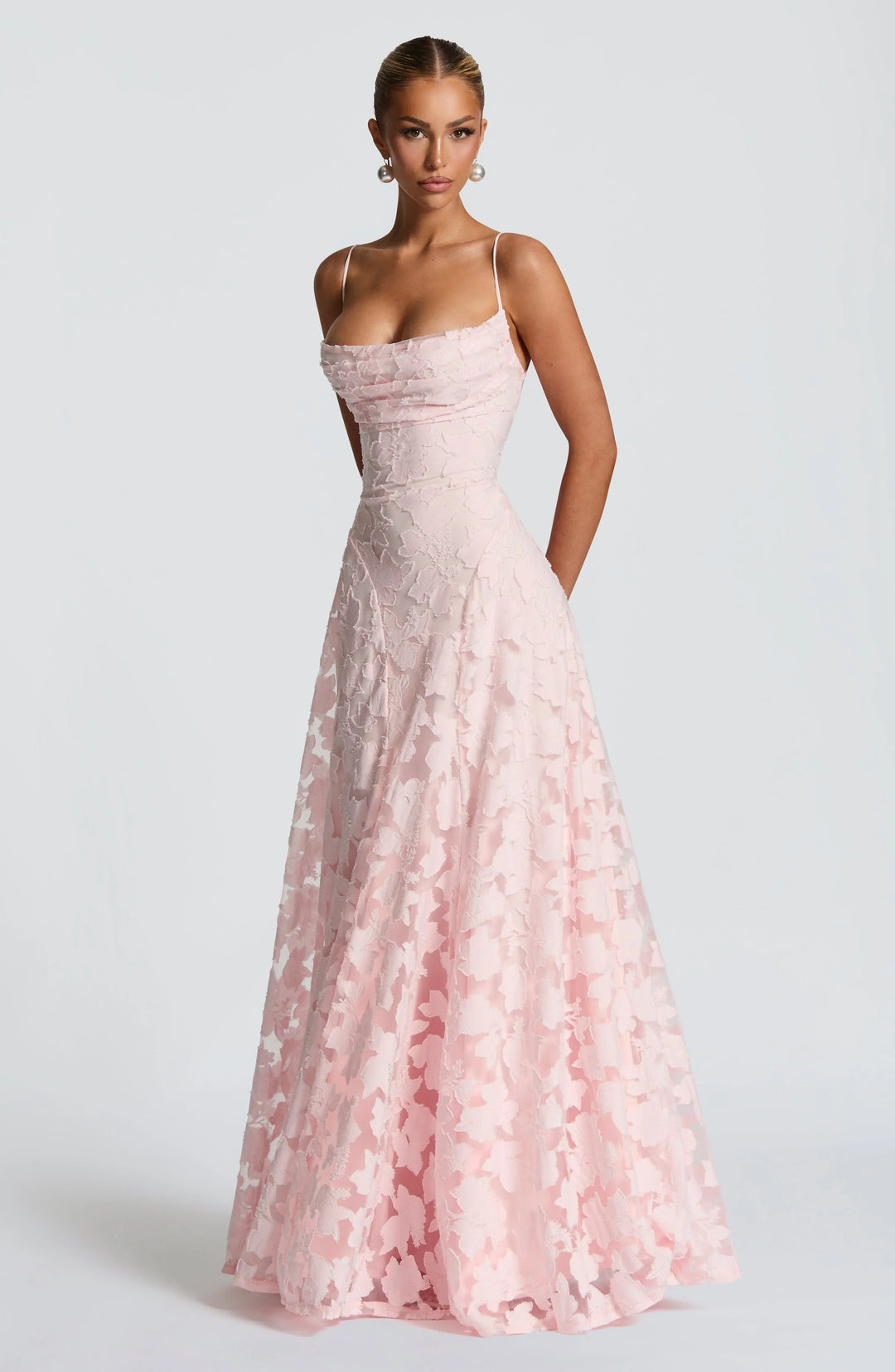 Elegant Lace Spaghetti Strap Maxi Dress