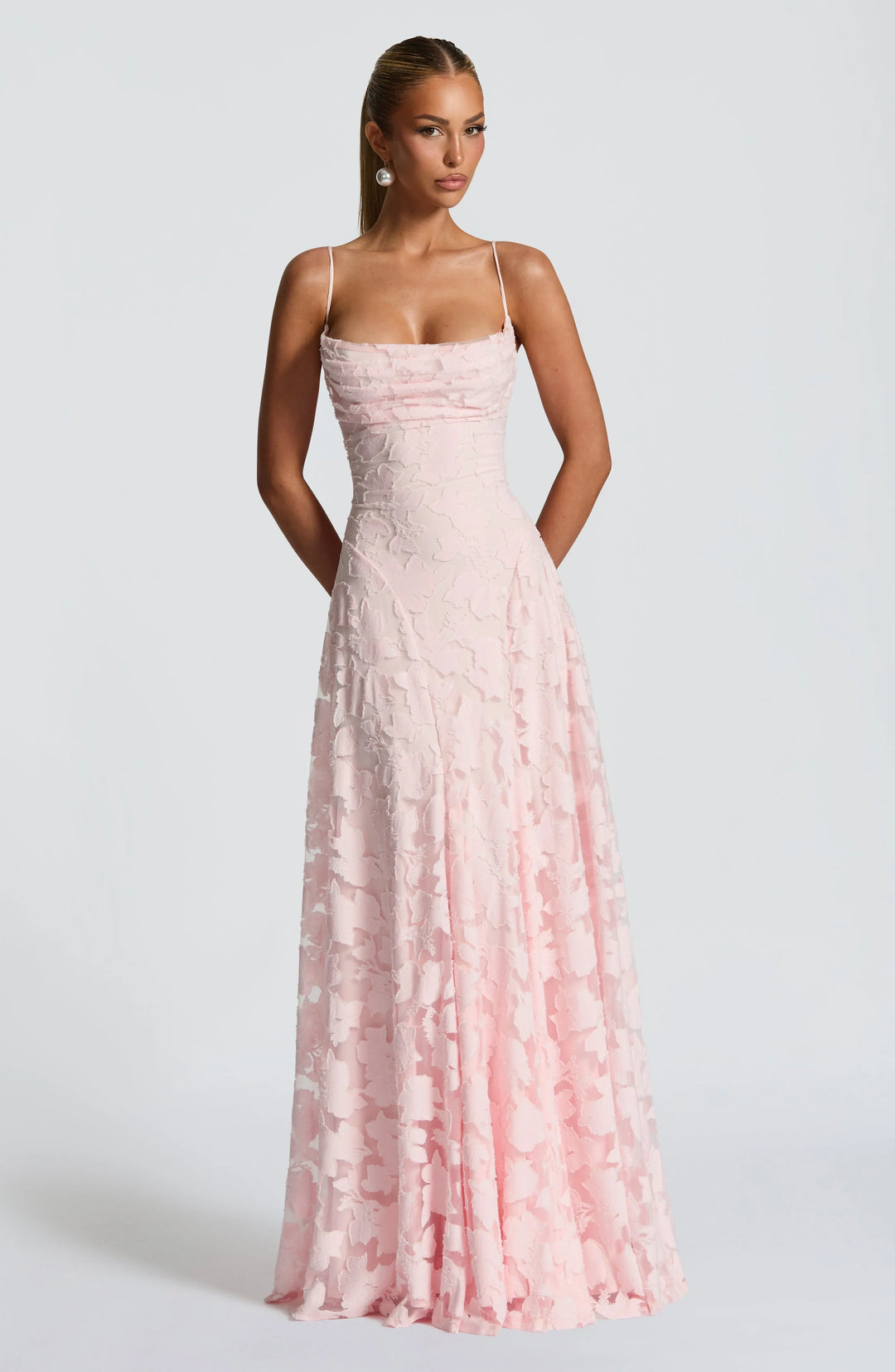 Elegant Lace Spaghetti Strap Maxi Dress