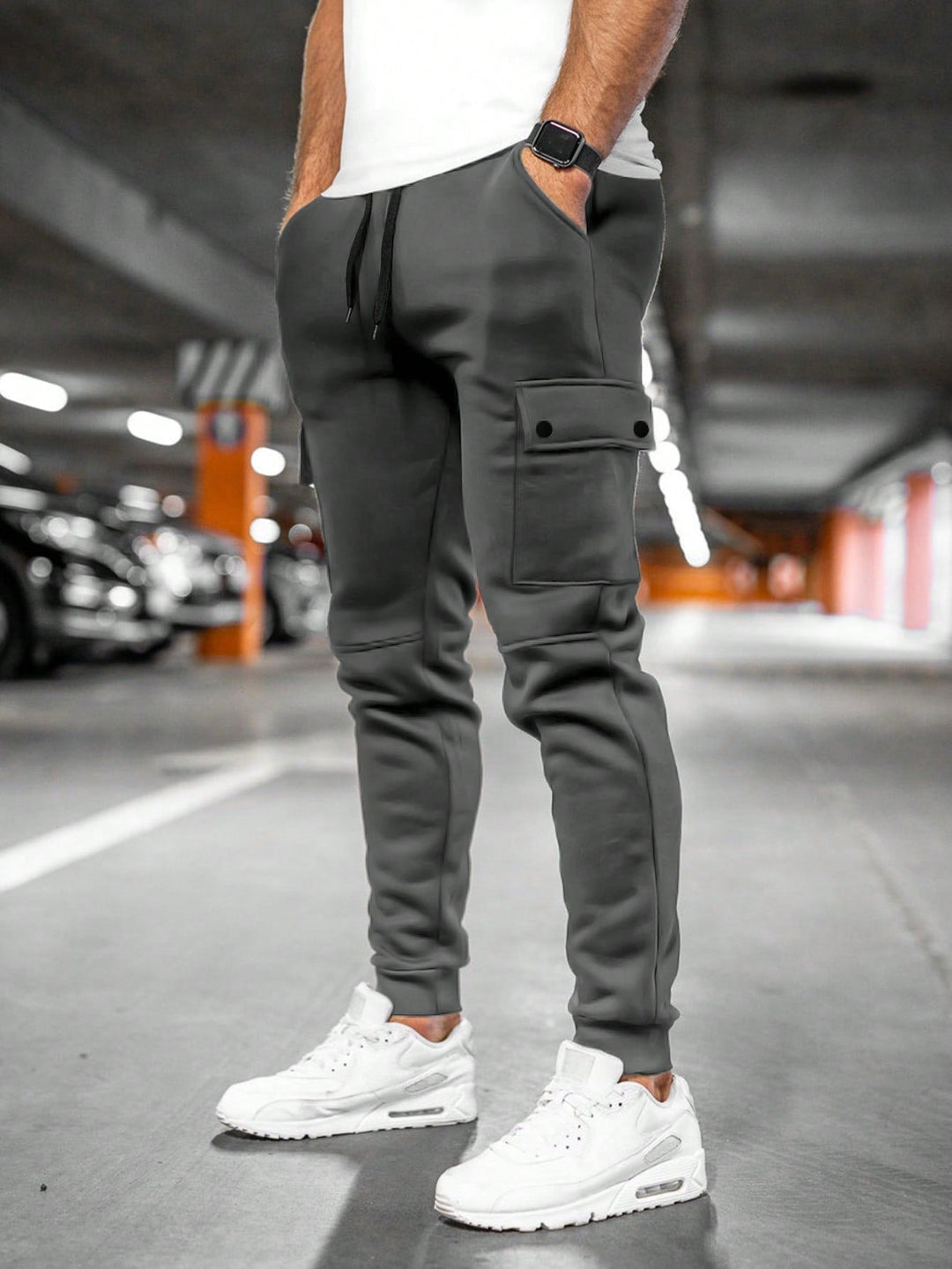 Men's Tapered Cargo Jogger Pants with Drawstring Waist