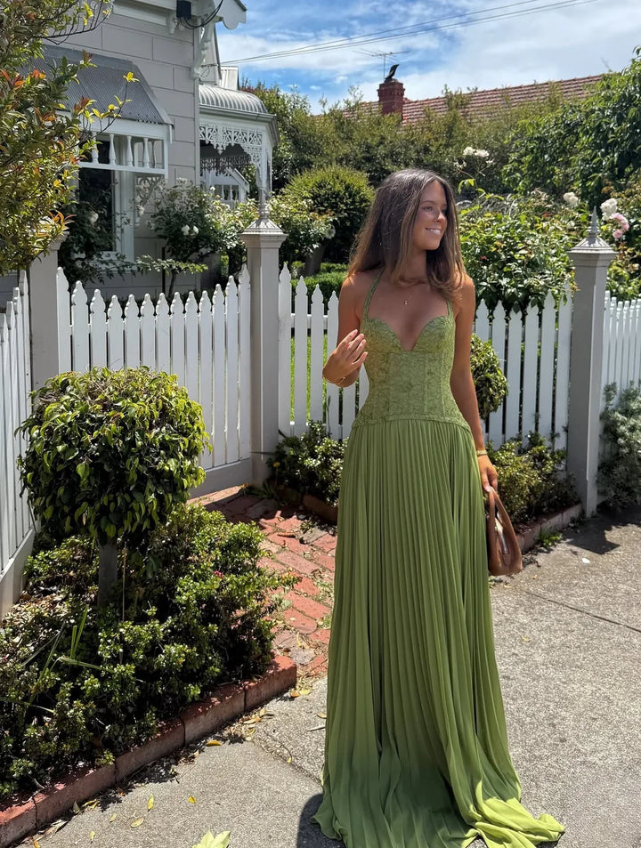 Women's Halter Pleated Maxi Dress with Sweetheart Bodice